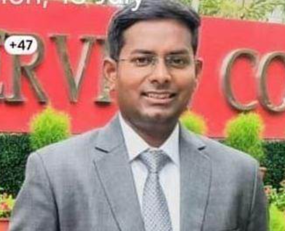 लोकसेवा आयोग की ईपीएफओ परिक्षा के घोषित परिणाम में 111 वें रैंक प्राप्त किए ,विपिन कुमार