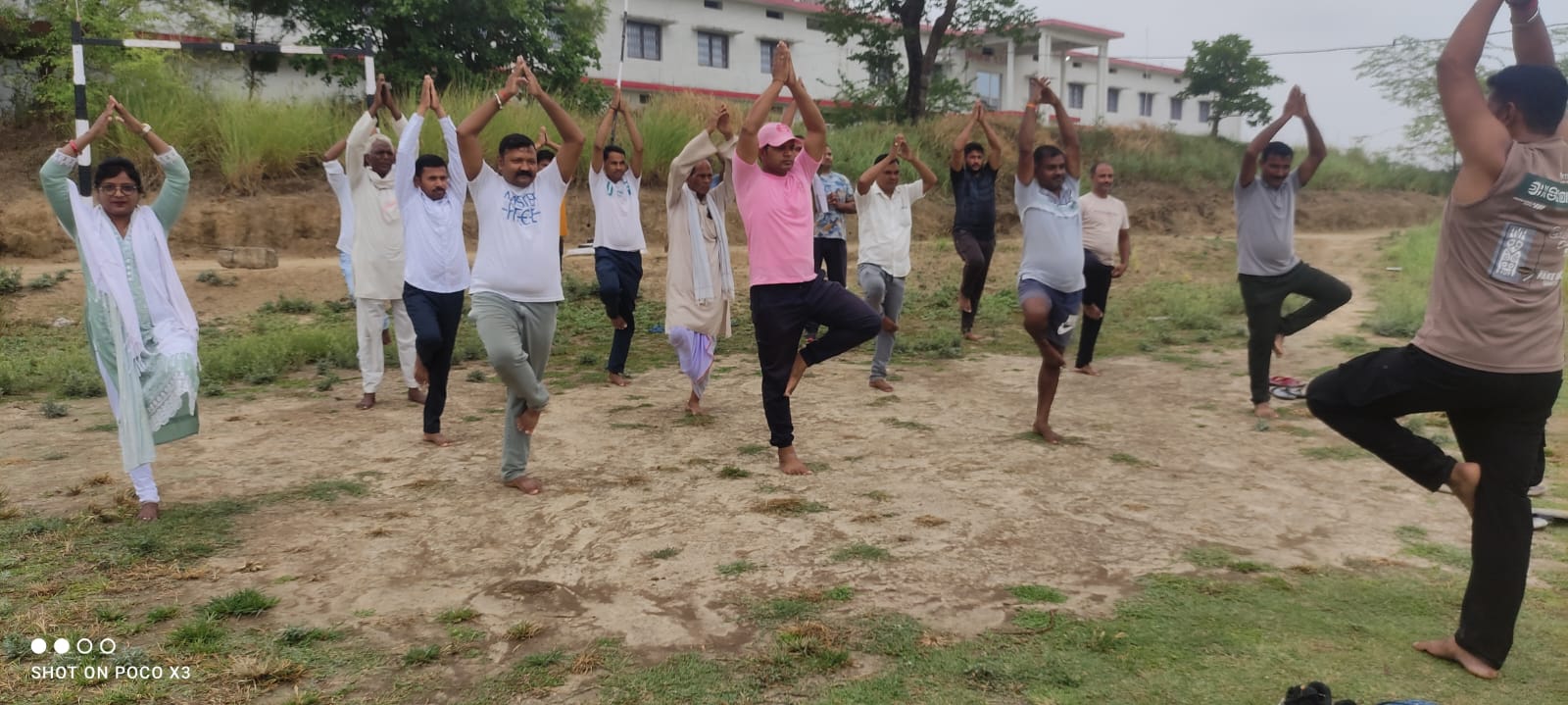 बिरनो मंडल अध्यक्ष सुनील कुशवाहा के नेतृत्व में लगा योग शिविर वरिष्ठ नेता भी रहे मौजूद