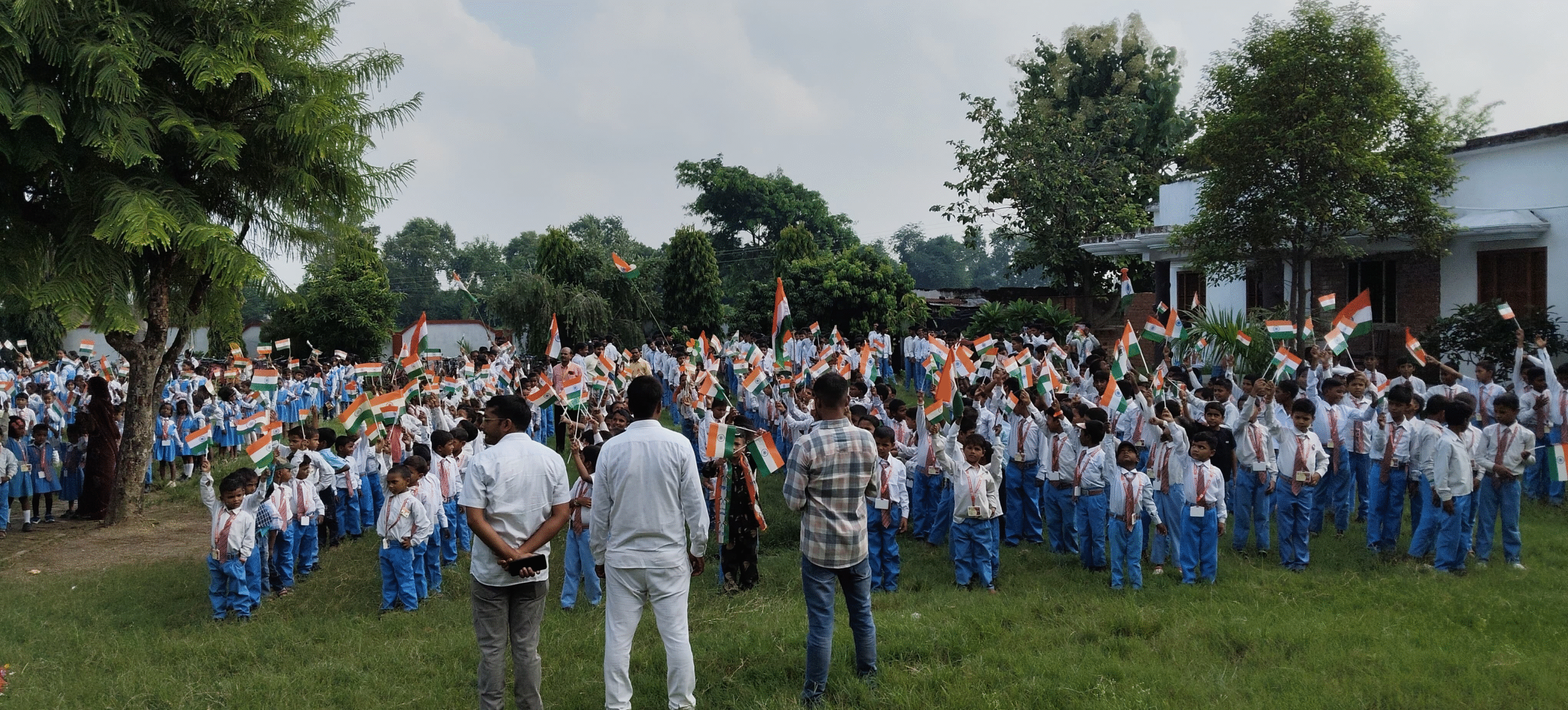 बौद्ध इंटर कॉलेज, में हर्षोल्लास के साथ मनाया गया 79वाँ स्वतंत्रता दिवस समारोह