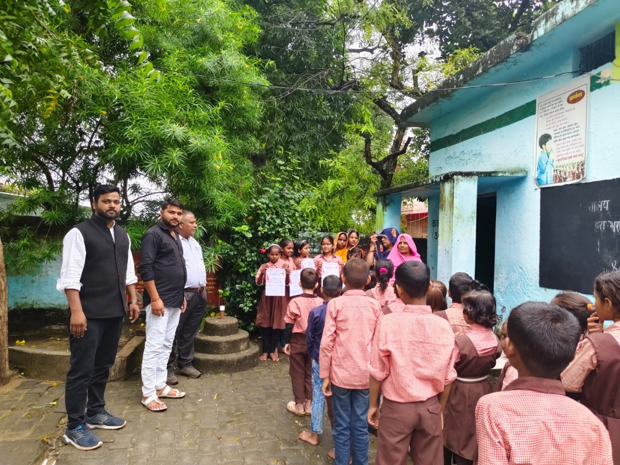 मिशन शक्ति 5.0 के अंतर्गत जनपद गाजीपुर में बालिकाओं और महिलाओं को किया गया जागरूक — सुरक्षा, सम्मान और स्वावलंबन पर दिया गया जोर”